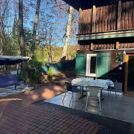 Riverside Near Bern With A Private Garden & Bbq * Thorishaus