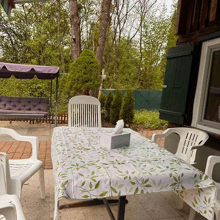 Riverside Near Bern With A Private Garden & Bbq Thorishaus