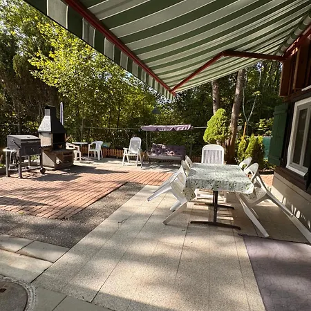 Riverside Near Bern With A Private Garden & Bbq Ferienhaus