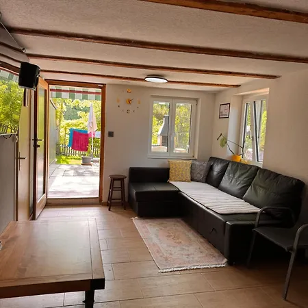 Casa vacanze Riverside Near Bern With A Private Garden & Bbq *